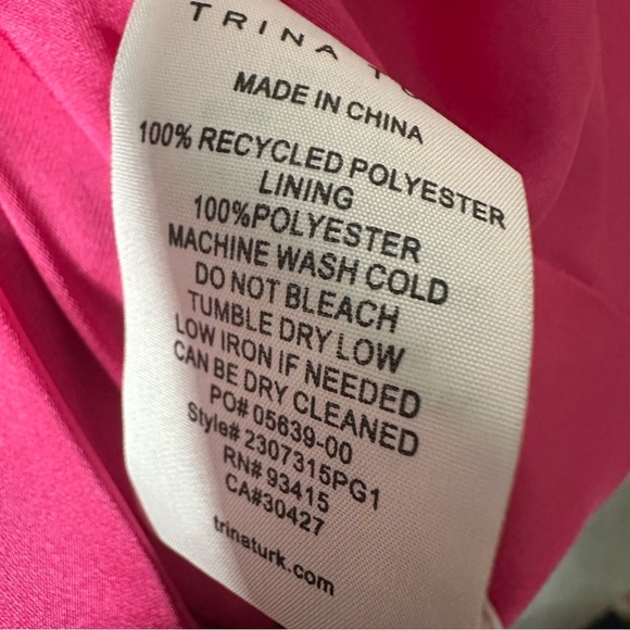 NWT Trina Turk Women's Printed Blouson Dress in Radio City Rose. Sz: Small - Picture 11 of 13